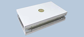 Manual sandwich panel